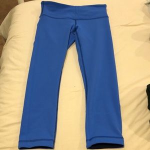 Reversible lululemon cropped full on luon legging